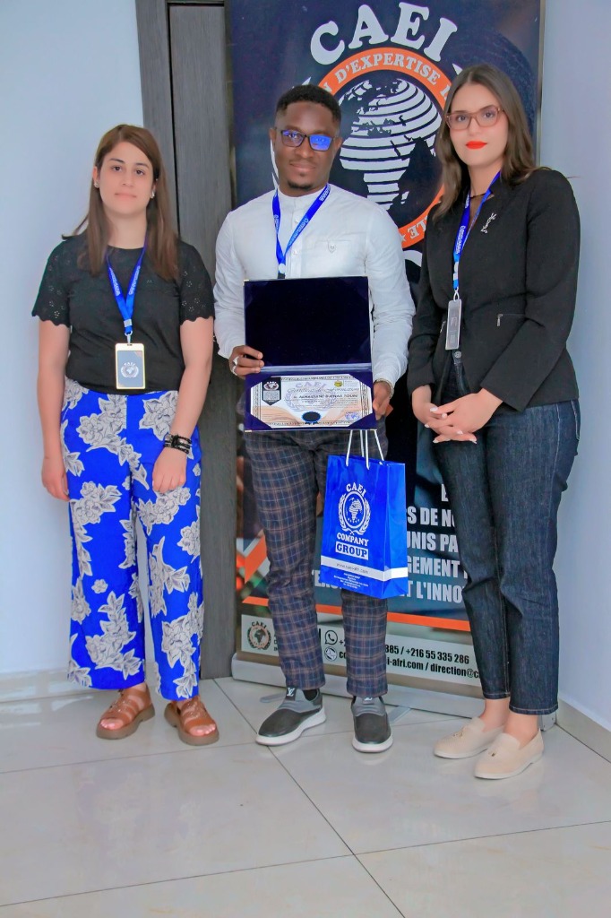Remise de certificat international LCB/FT