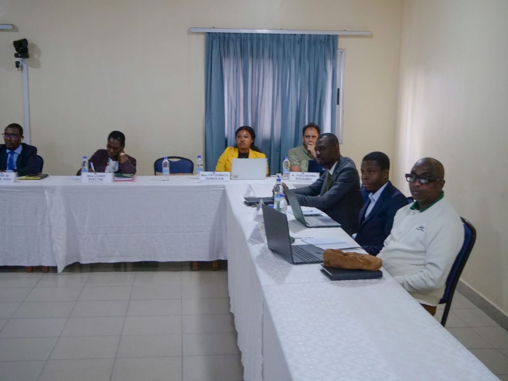 Salle de formation et participants GED Abidjan